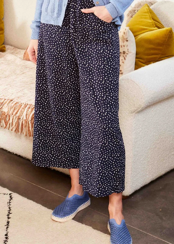 Siren Relaxed Leg Woven Pull On Cropped Trousers Trousers Satin Smooth