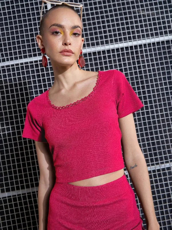 Women Magenta Rib Round Neck Crop Top Welt Pockets Slit Pockets Flap Pockets