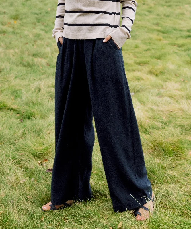 Relaxed Trouser Trousers sophisticated sleek