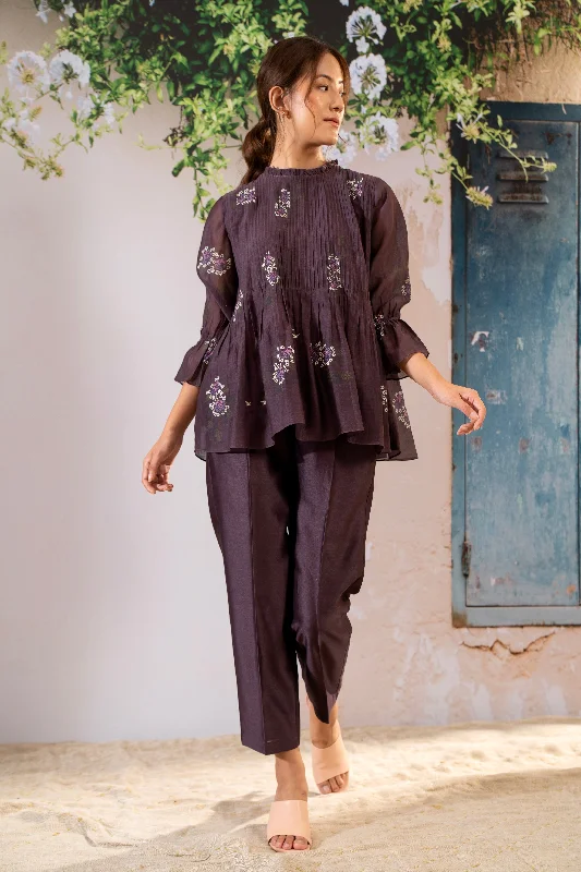 Dahlia Print Pin Tucked Top & Straight Pant Jeans Straight,